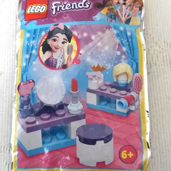 Genuine LEGO Foil bag Dressing Room Friends mini set Rare Denmark New - Picture 1 of 2
